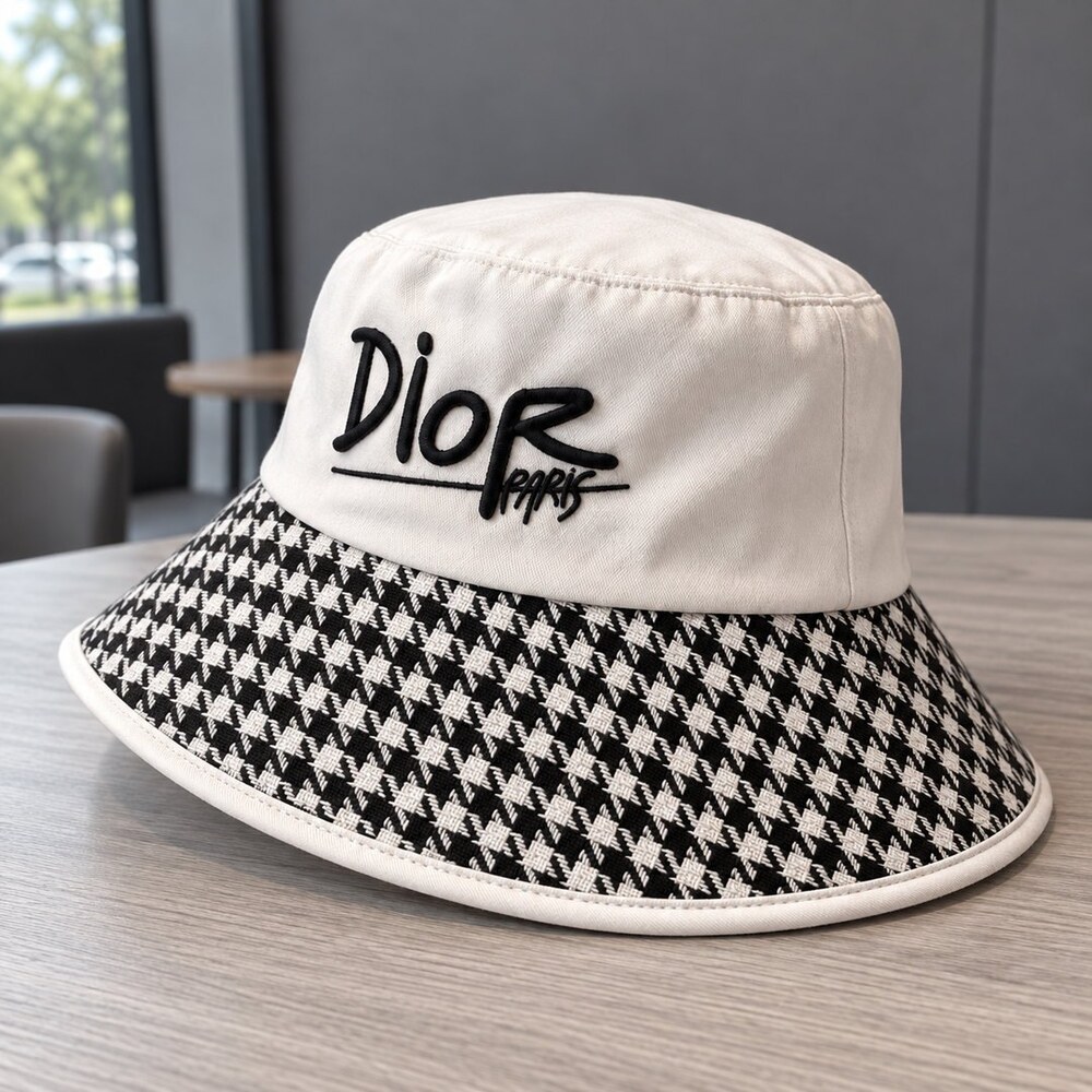 Dior Houndstooth Bucket Hat - Picture 4 of 6
